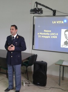 L’Ispettore Massimo Tranchida a colloquio con i ragazz